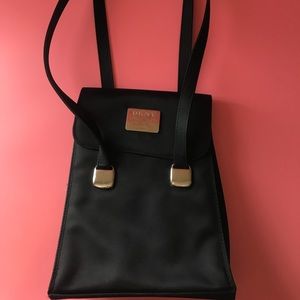 Beautiful Vintage DKNY Bag